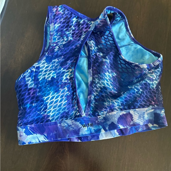 Peloton Blue Moves set. High waisted leggings (L) and sports bra (M). - Picture 9 of 12